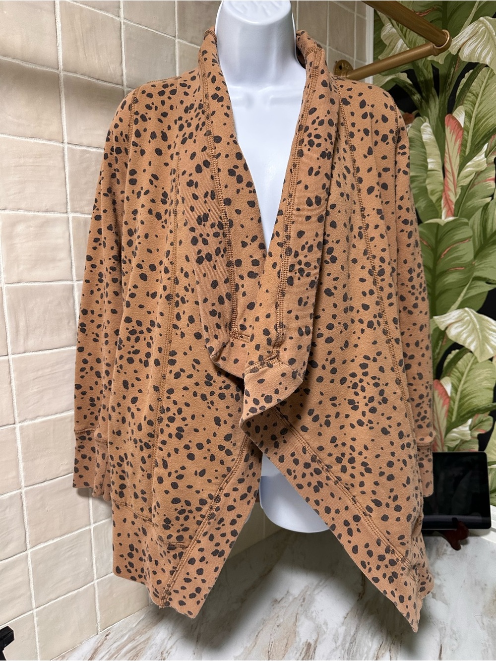 Abercrombie & Fitch Soft A&F Collection Animal Print Open Front Cardigan- S
